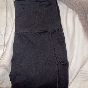 AERIE FLEECE LEGGINGS WITH POCKETS ON THE SIDE